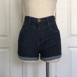 High waisted Shorts